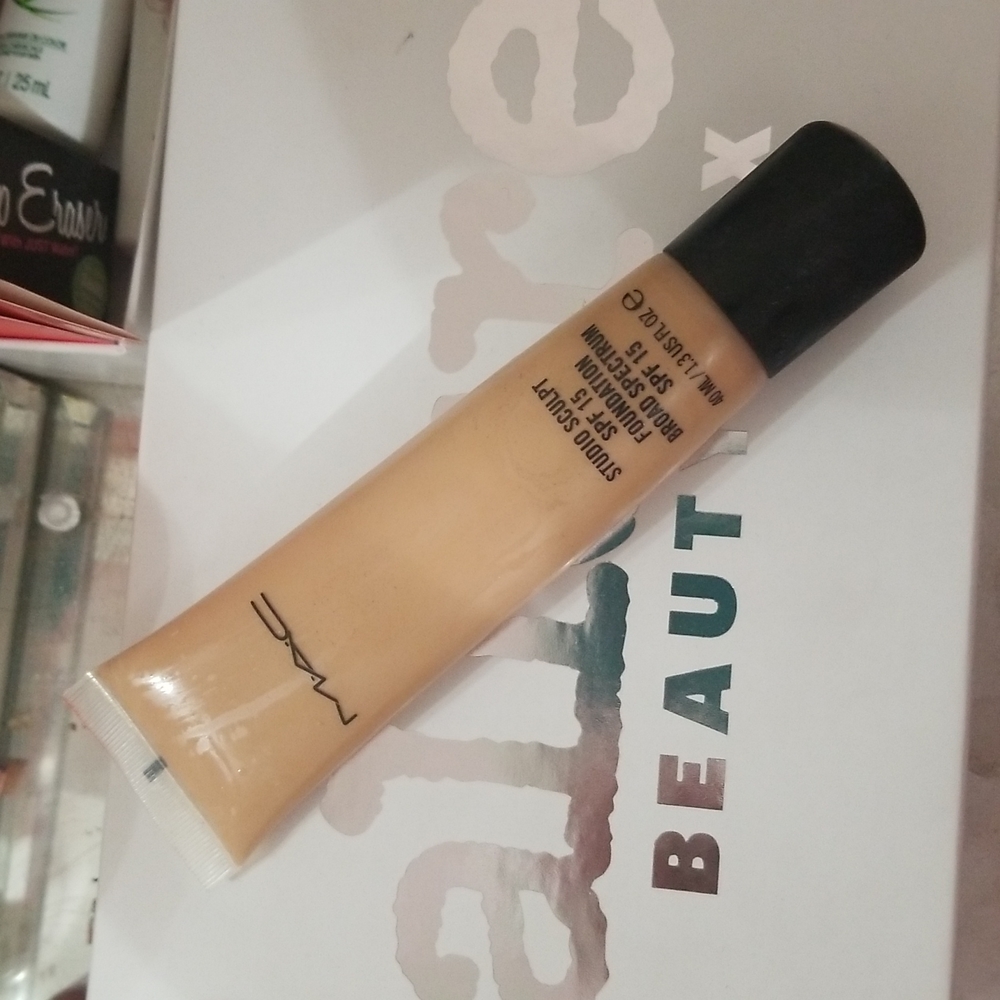 Mac Foundation